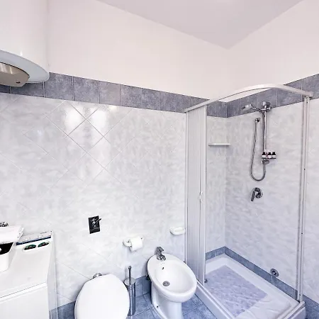 Calauriia Apartment